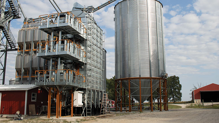 Mixed Flow Grain Dryer with Centrifugal Fans