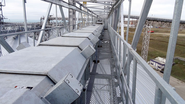 3i RollerFLO Enclosed Belt Conveyor 3i RollerFLO Enclosed Belt Conveyor