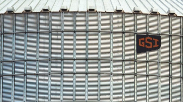 GSI's EVO 2X Grain Bin with logo